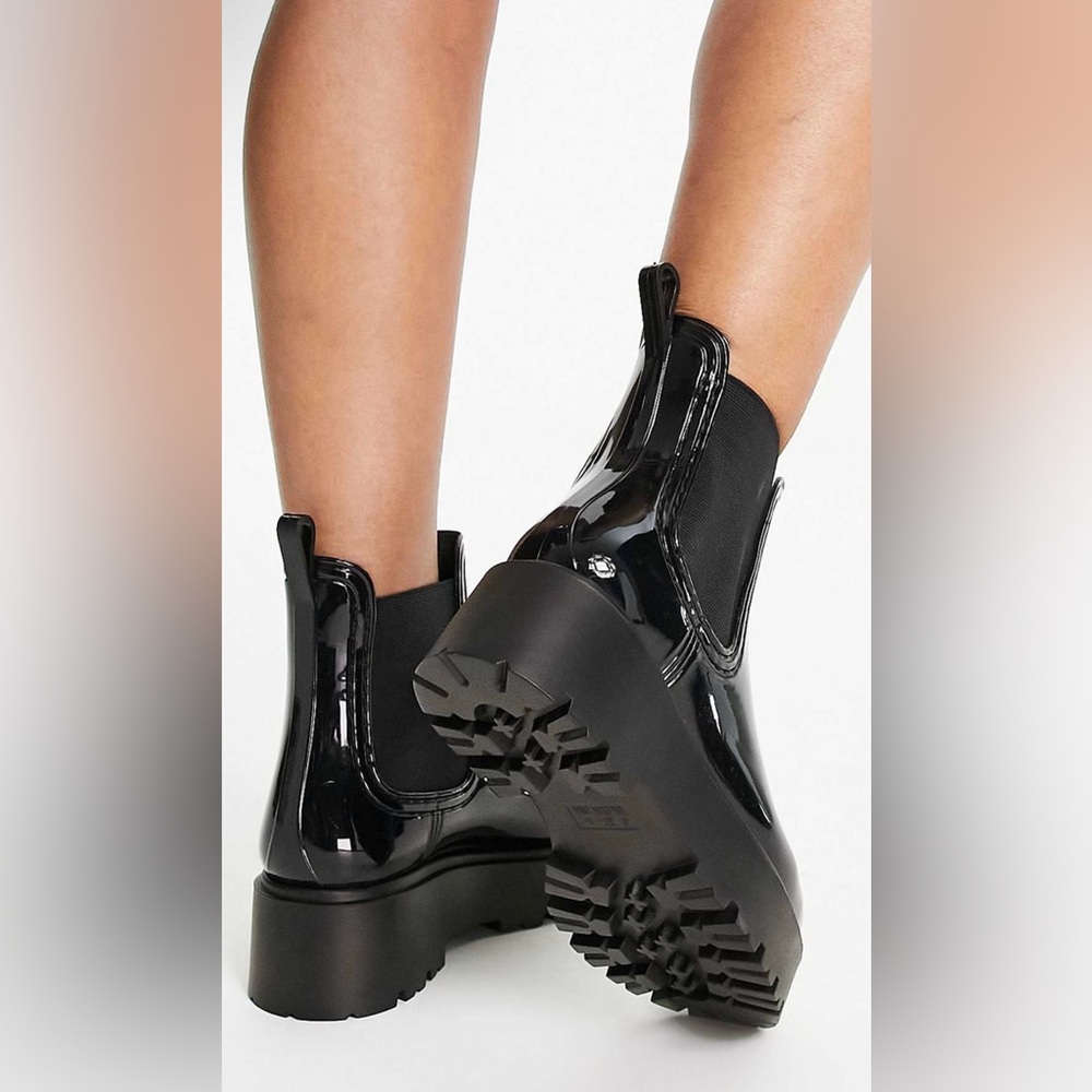 🥾NEW Black Chelsea Rain Boots. - Picture 4 of 9